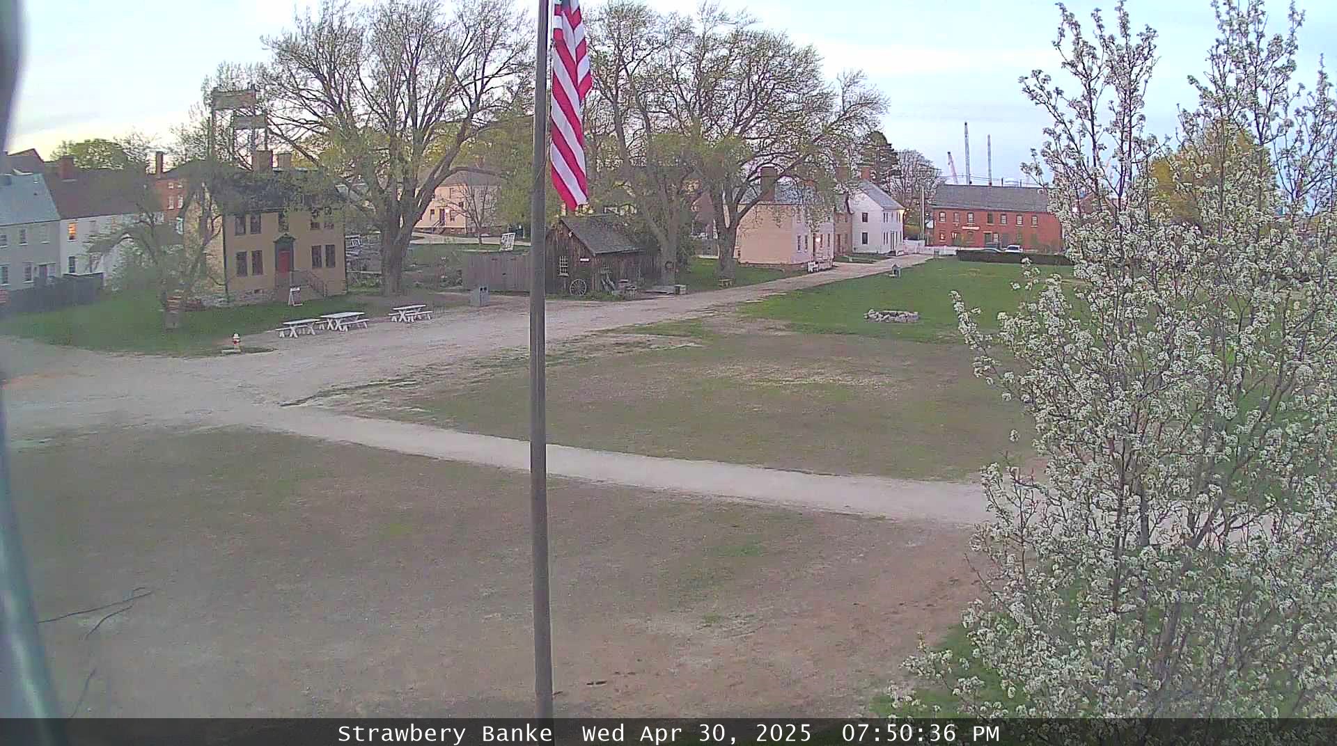 Strawbery Banke webcam